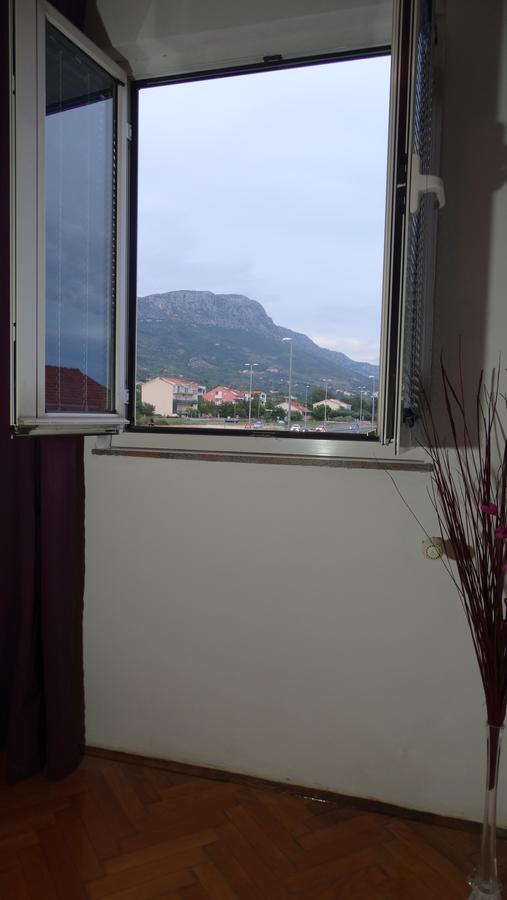 Guest House Mamut Kaštela Екстериор снимка
