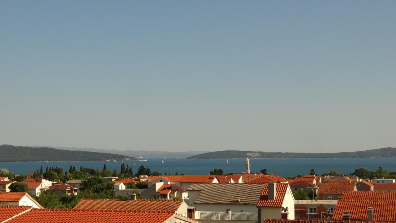 Guest House Mamut Kaštela Екстериор снимка